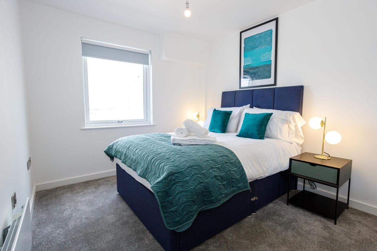 Contemporary 2 Bedroom Duplex In Salford 曼彻斯特 外观 照片
